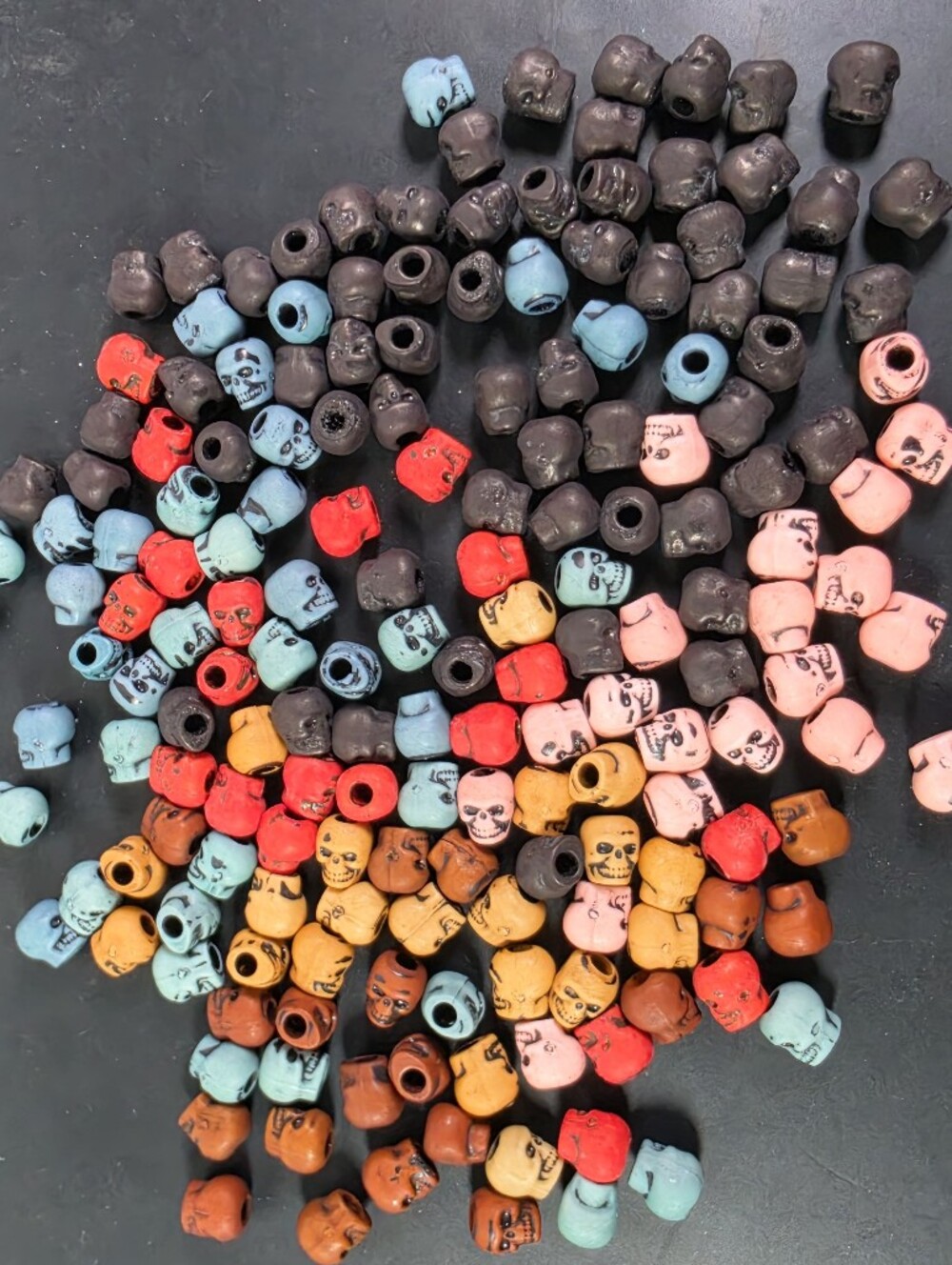 Skull Beads 175 Pieces.